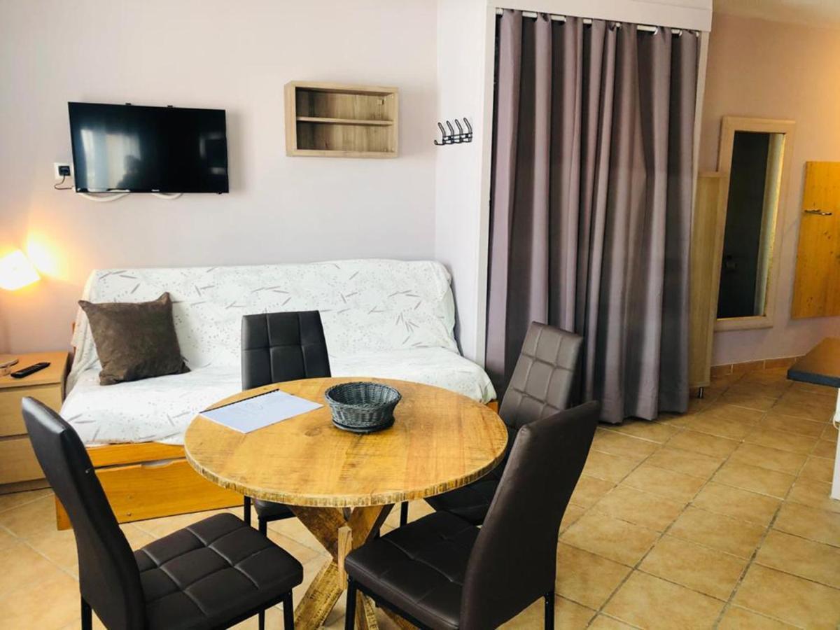Apartamentos Pie De Pistas Mikka 3000 Pas De La Casa Esterno foto
