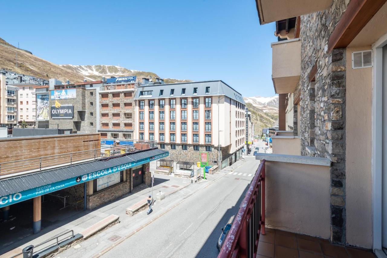 Apartamentos Pie De Pistas Mikka 3000 Pas De La Casa Esterno foto