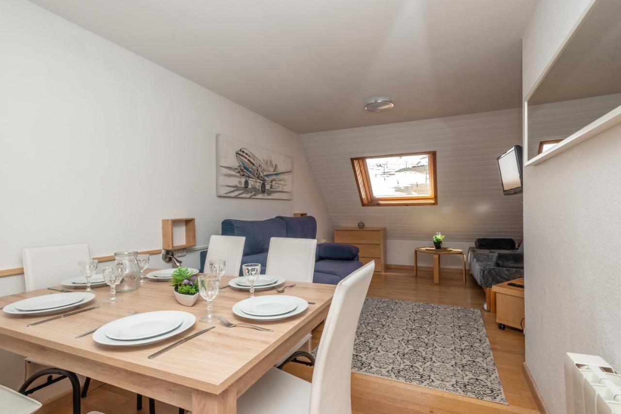 Apartamentos Pie De Pistas Mikka 3000 Pas De La Casa Esterno foto