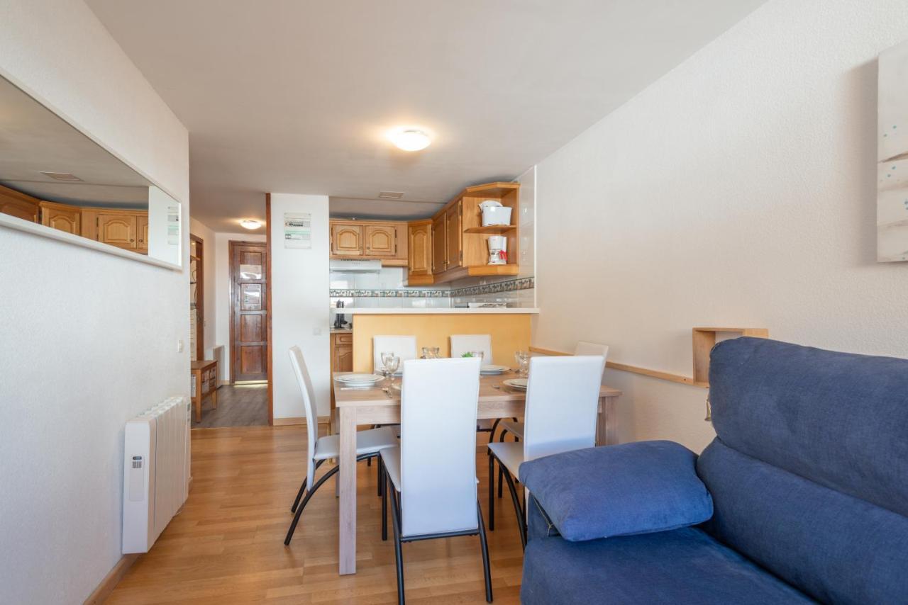 Apartamentos Pie De Pistas Mikka 3000 Pas De La Casa Esterno foto