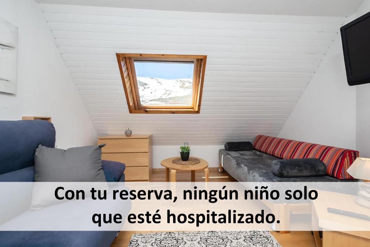 Apartamentos Pie De Pistas Mikka 3000 Pas De La Casa Esterno foto